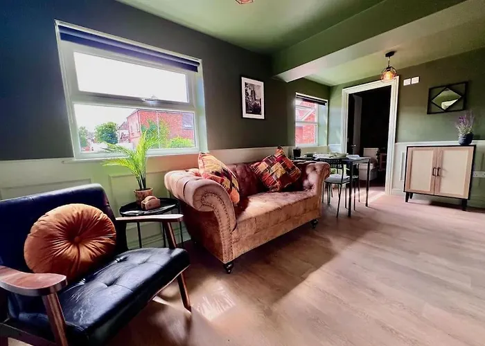 Quirky, Newly Converted Flat